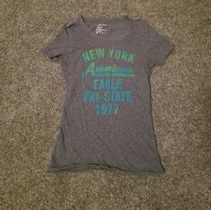 American Eagle graphic t-shirt